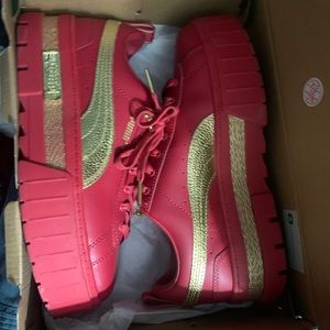 COPY - Puma red platform fashion sneakers